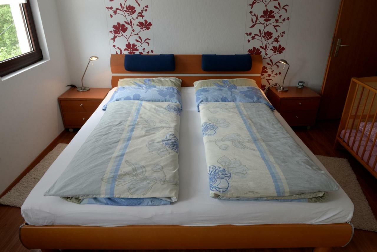 Ferienhaus Moselblick Mit Kostenfreien Oepnv-Ticket Ürzig エクステリア 写真
